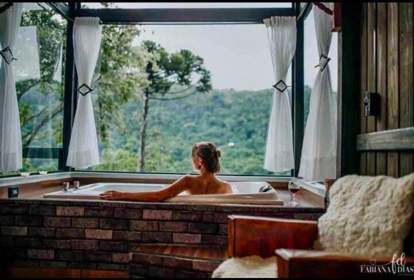 Cabana Sassafras Com Hidromassagem Alfredo Wagner Buitenkant foto
